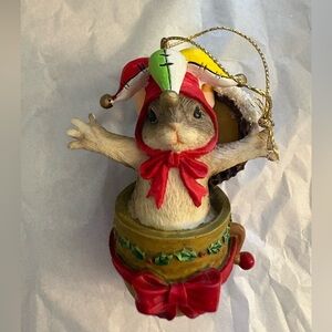 Charming Tails 1997 Mackenzie Jack in the Box Christmas Holiday Ornament…